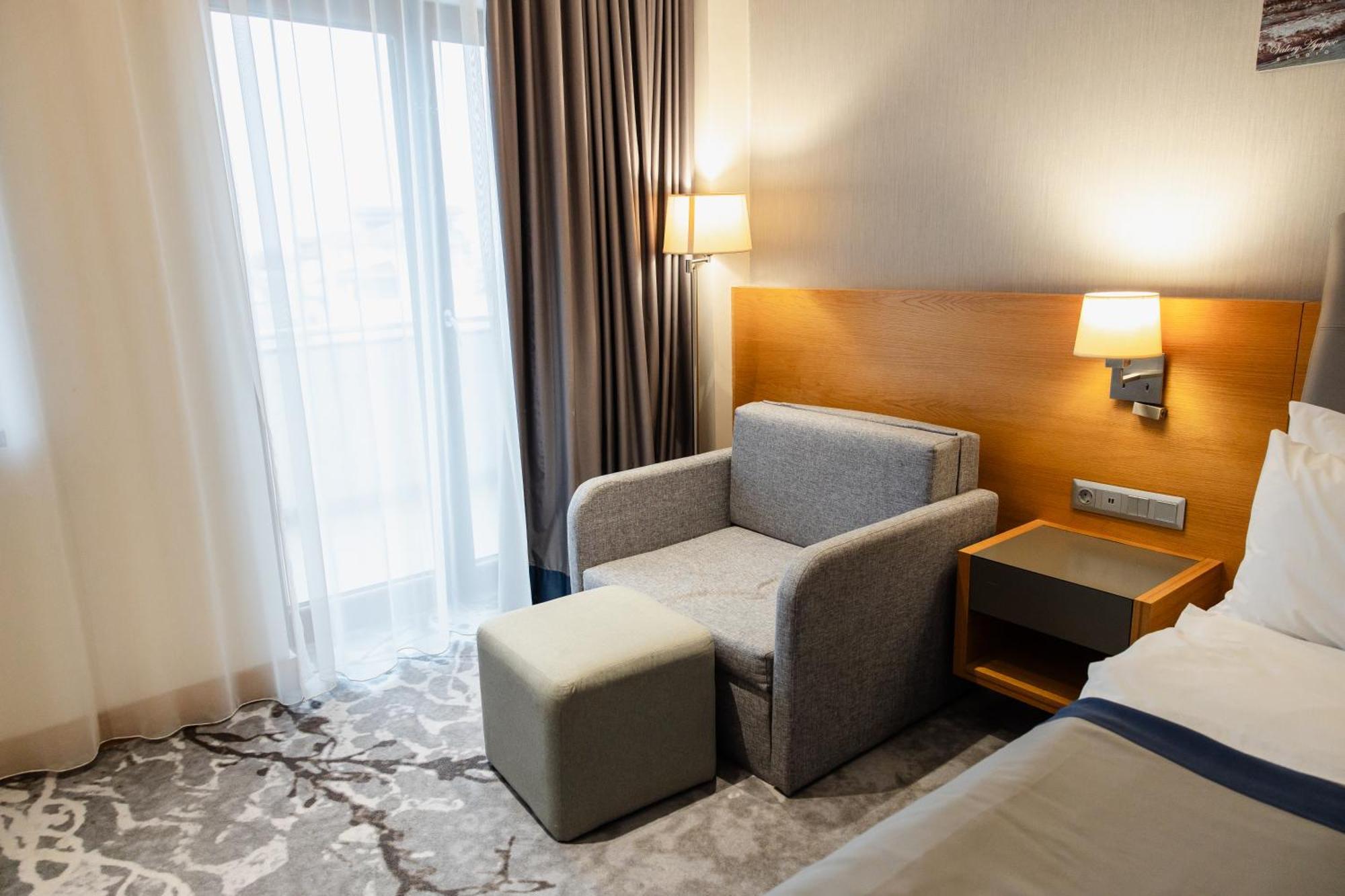 - Aktau - Seaside By Ihg 4*