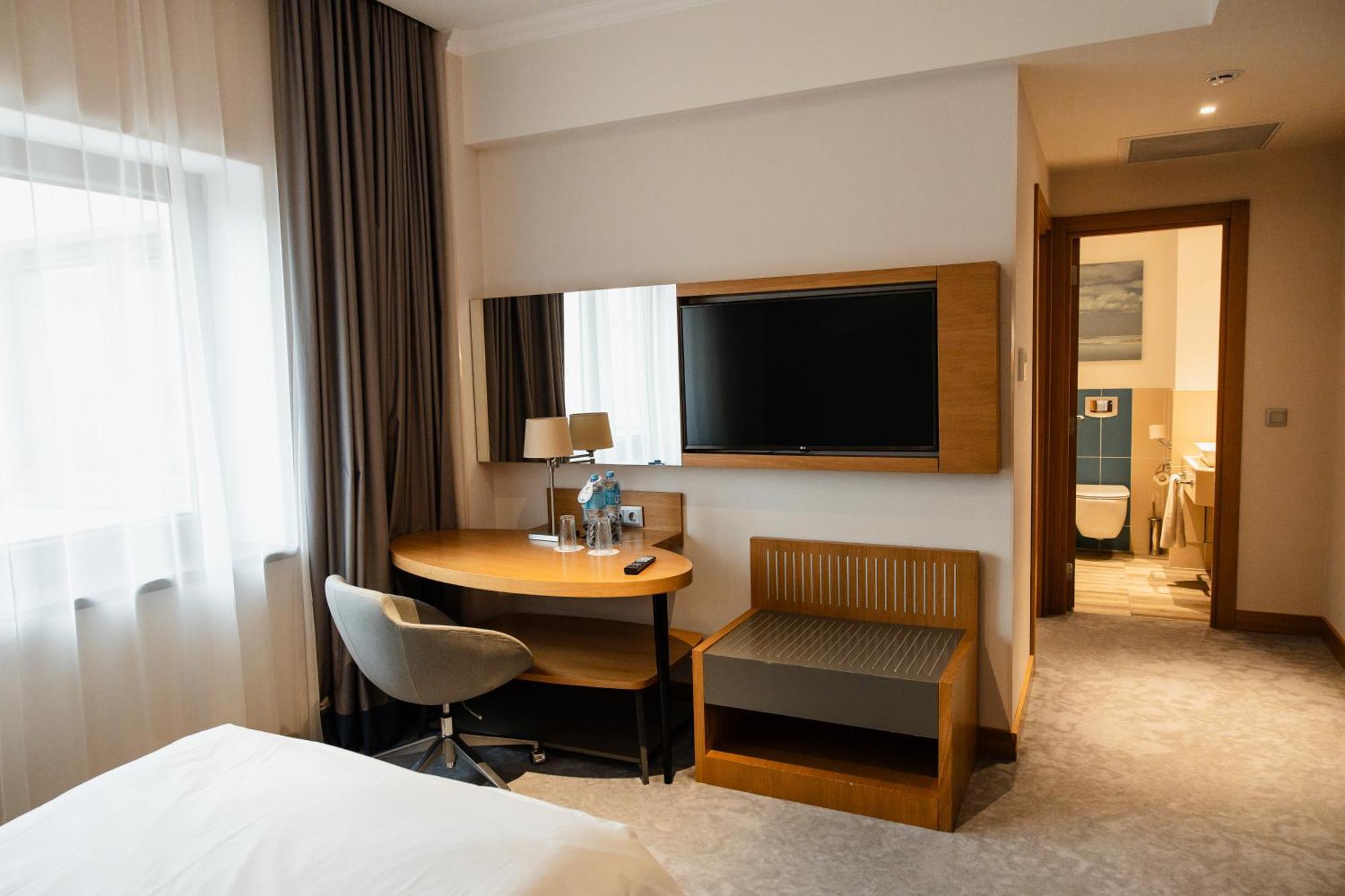 - Aktau - Seaside By Ihg Hotel