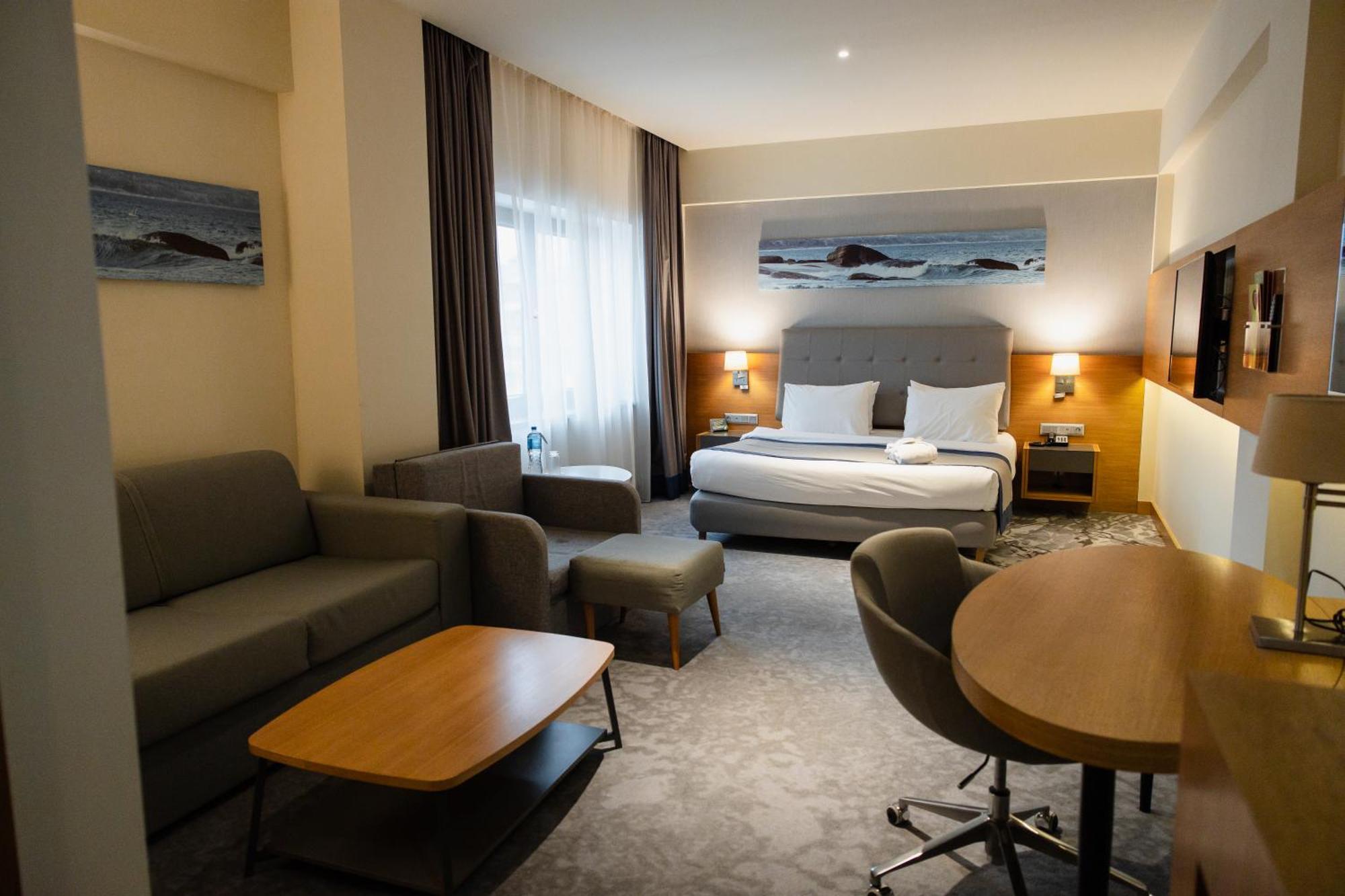 - Aktau - Seaside By Ihg Hotel Aktau (Mangystau)